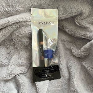 shadow stick with sharpener